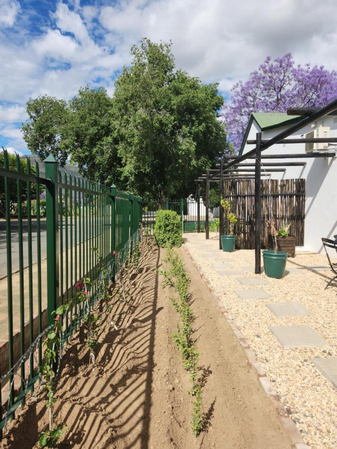 Die Dorpshuis Ґраафф-Рейнет Екстер'єр фото